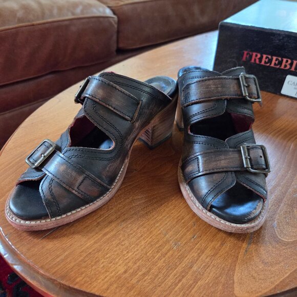 Freebird by Steven Caprice mule heels - Picture 3 of 8